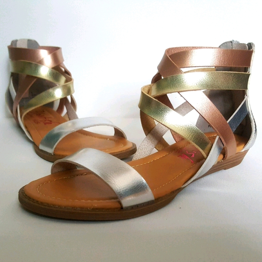 Kids shoes sandals